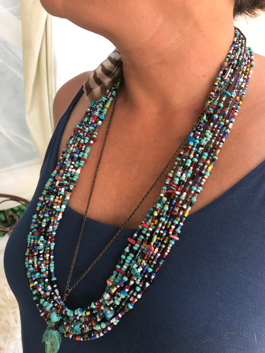 BEADED NECKLACE 2