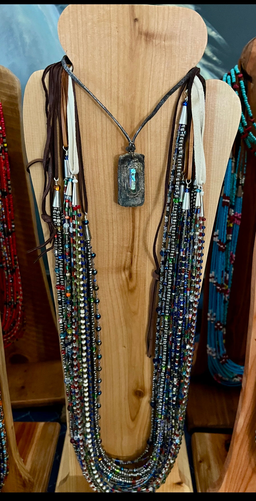 BEADED NECKLACE #010