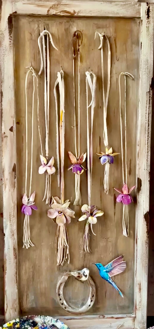 LEATHER FLOWER NECKLACE COLLECTION